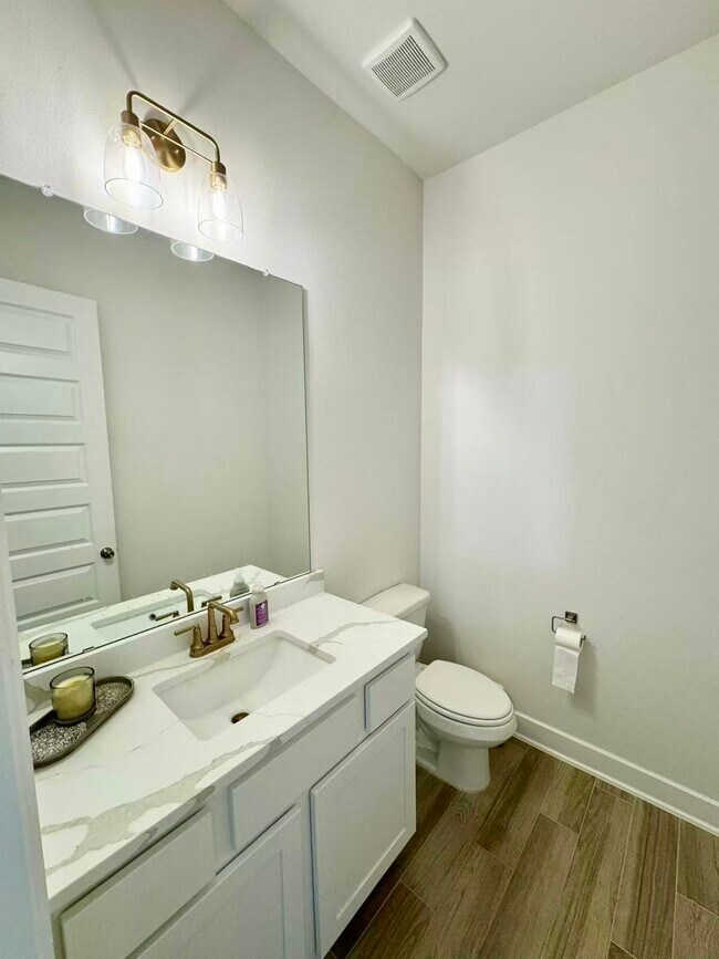 31019 Sun Vly Dr