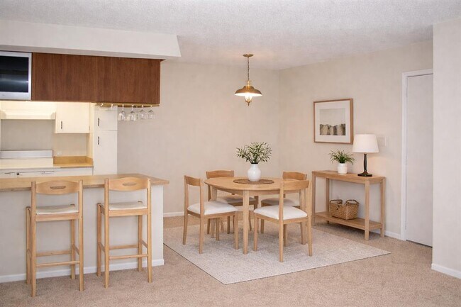 Photo - 910 Duncan Ln Unit 52