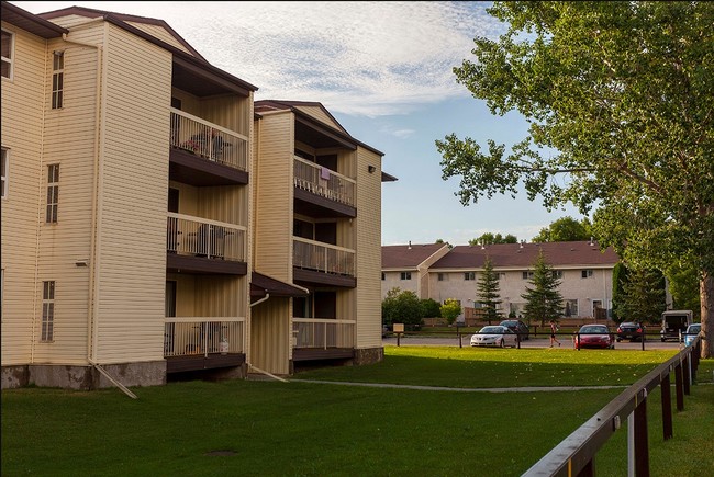 Building Photo - Southwood Greene Apartments