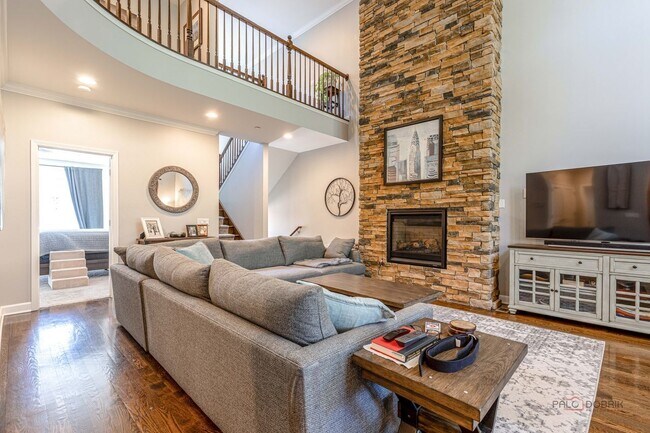 Photo - 842 Chestnut St