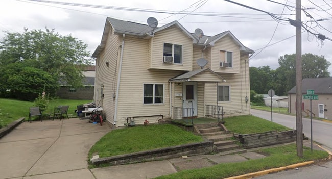 Building Photo - 218 Butler St Unit 2