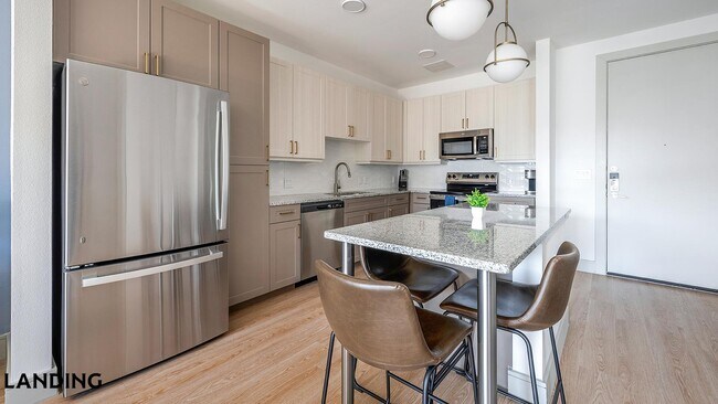 Photo - 3100 Scofield Ridge Pkwy Unidad 1207