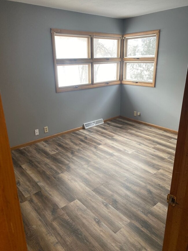 Photo - Single family house for rent