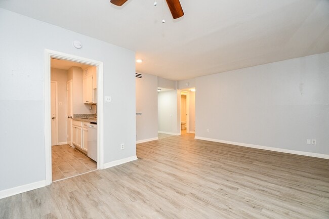 2822 Briarhurst Dr Unit 43