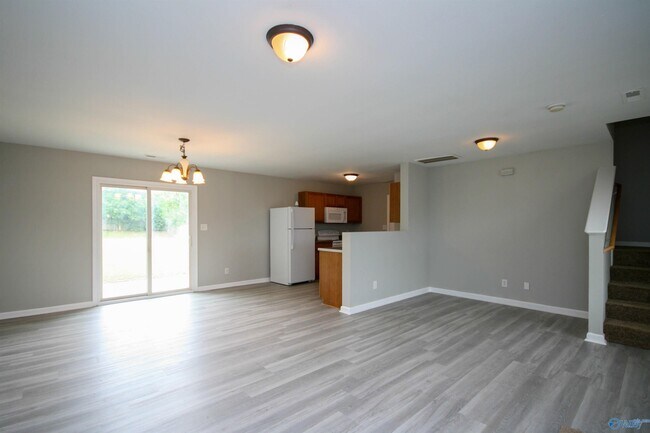 Photo - 138 Bayside Ln