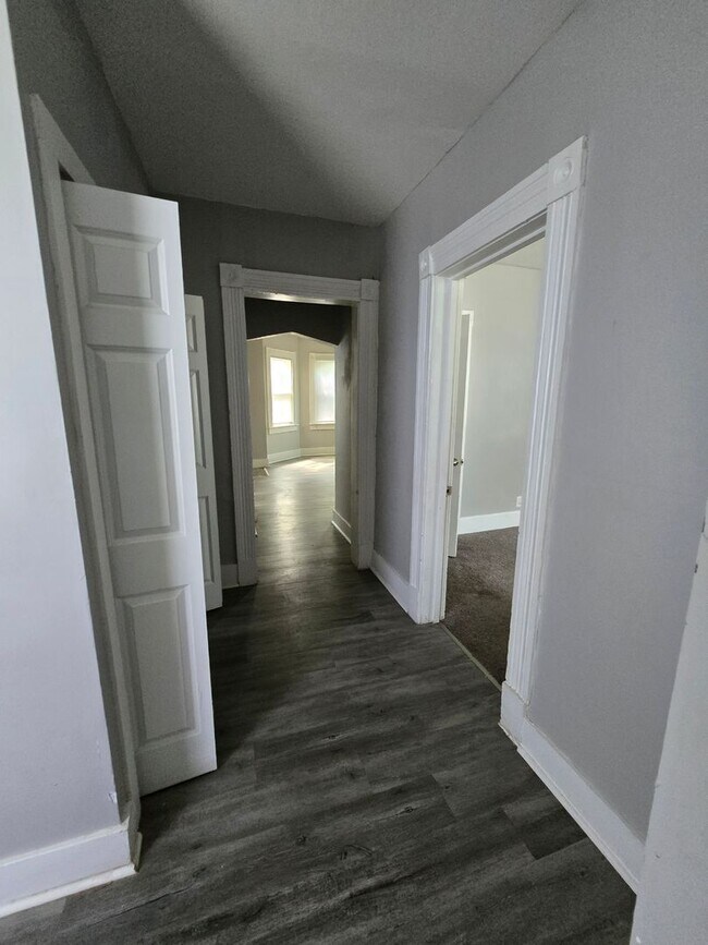 1708 Grand Ave Unit #1