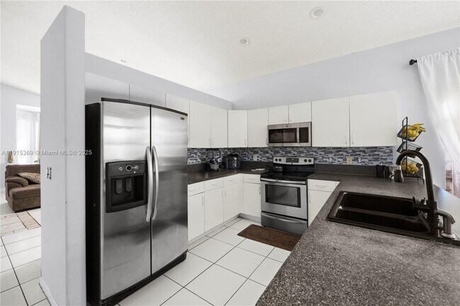 Photo - 7673 NW 19th St