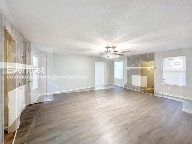 Photo - 3480 Stone Ridge Dr