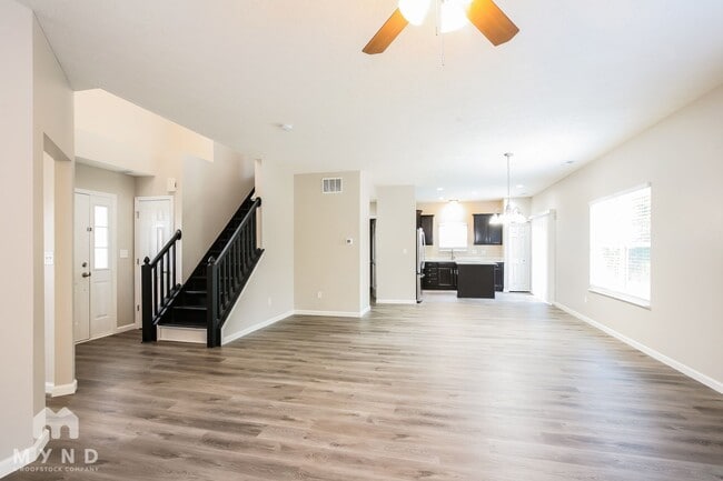 Photo - 1511 Danielle Rd