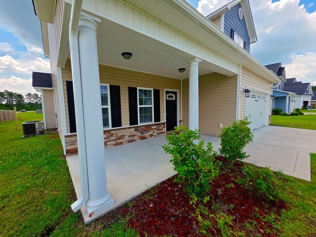 Photo - 4 BD in Stateside