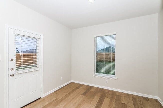 Photo - 416 Mustang Trot Dr