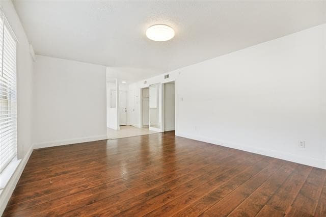 Photo - 8560 Park Ln Unidad 136