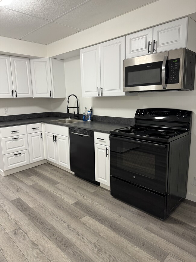 516 8th St S Unit 3