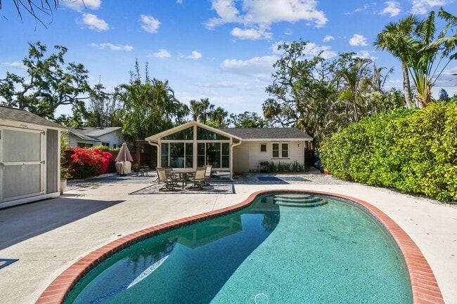 Photo - 913 Tennessee Ln