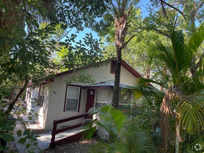 Building Photo - 873 10th Ave S Rental