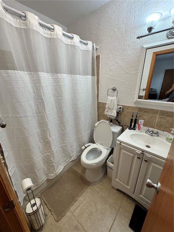 Photo - 9955 SW 214th St