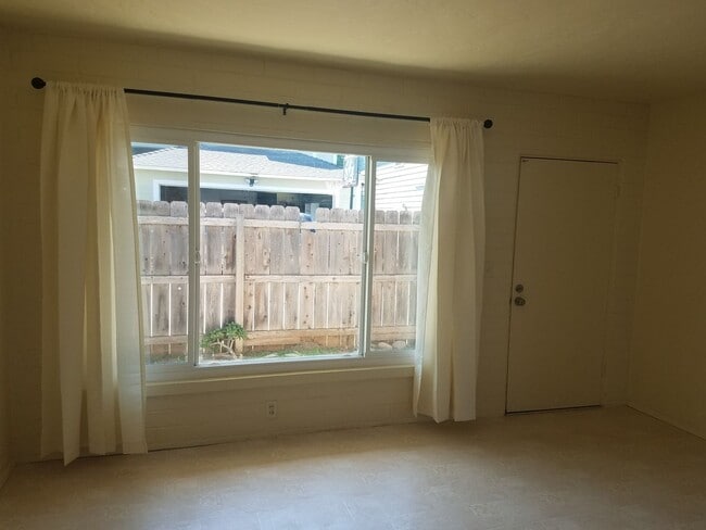 Photo - 566-568 Emory Street Unit 568