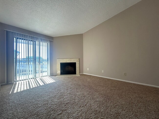 Photo - 12550 Whittington Dr Unit 610
