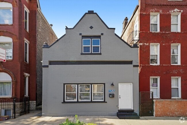 Building Photo - 1627 W 17th St Unit 1F Rental