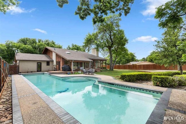 Photo - 4527 Shady Ln