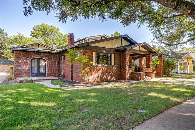 Photo - 2312 Mistletoe Ave