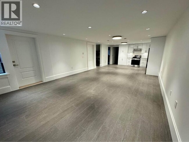 Photo - 947 Forest Hills Dr