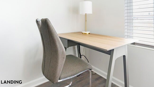 Photo - 702 US-80 Unidad 3305