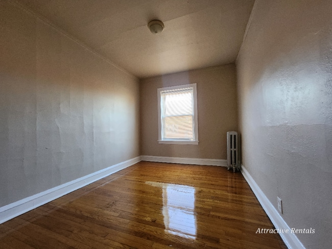 Photo - 1639 W 80th St Unit 2