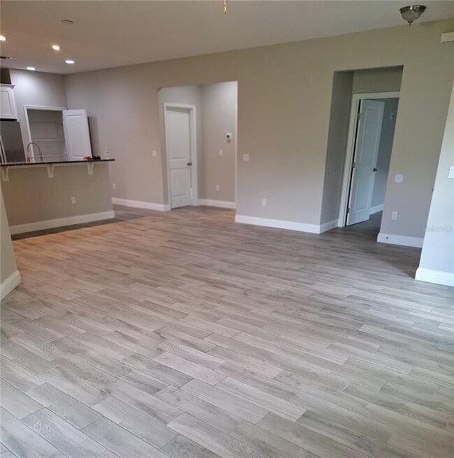 Photo - 20635 Majestic St