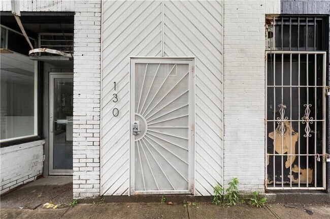 Photo - 130 Cypress St Unit R3