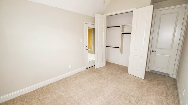 Building Photo - 20 Silver Rock Dr Rental