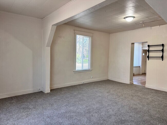 Photo - 5028 N Nelson St Unit 1