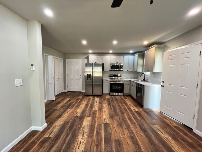 4090 A Ave