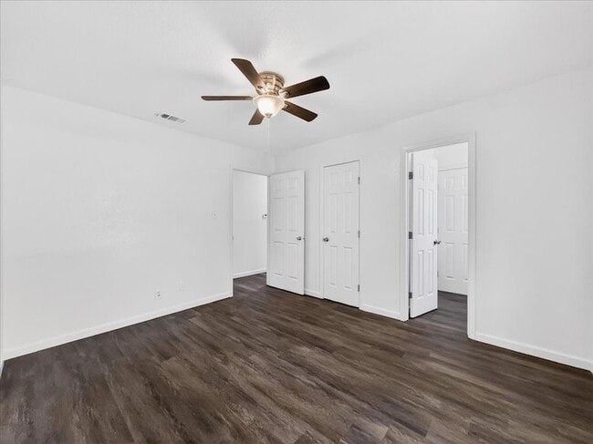Photo - 2521 Putnam St