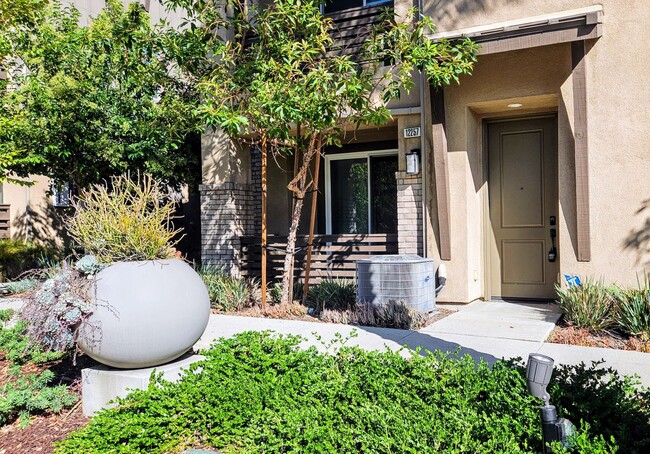 Photo - CIELO DR RANCHO CUCAMONGA 91739 (3 BED / 3.5 BATH)