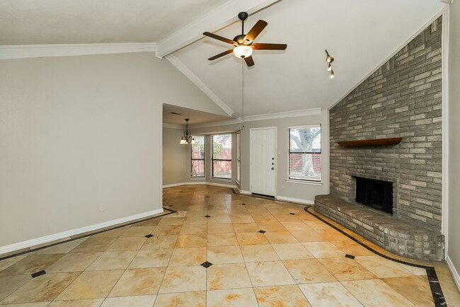 Photo - 3400 Meadowmoor St