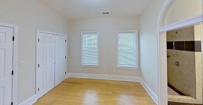 Photo - 9 Landor Rd