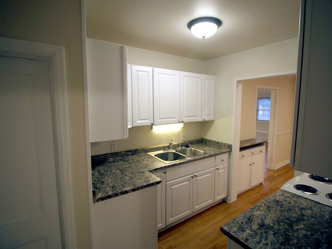 Photo - 4111 Paunack Ave