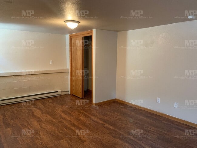 Photo - 510 S Howes St