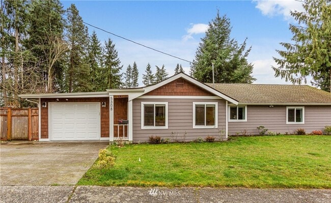 Photo - 4 Bed 2 Bath Home in Mountlake Terrace!