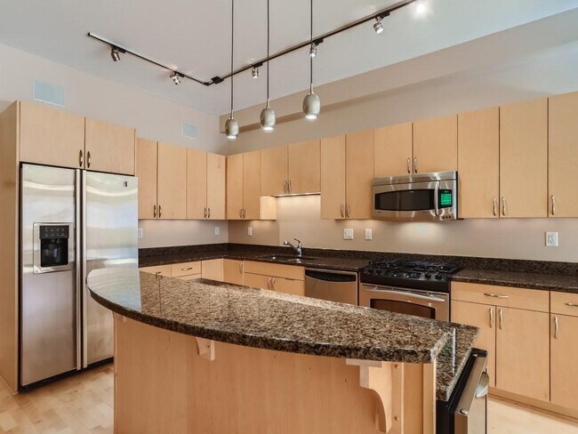 Photo - 401 N 2nd St Unit 115