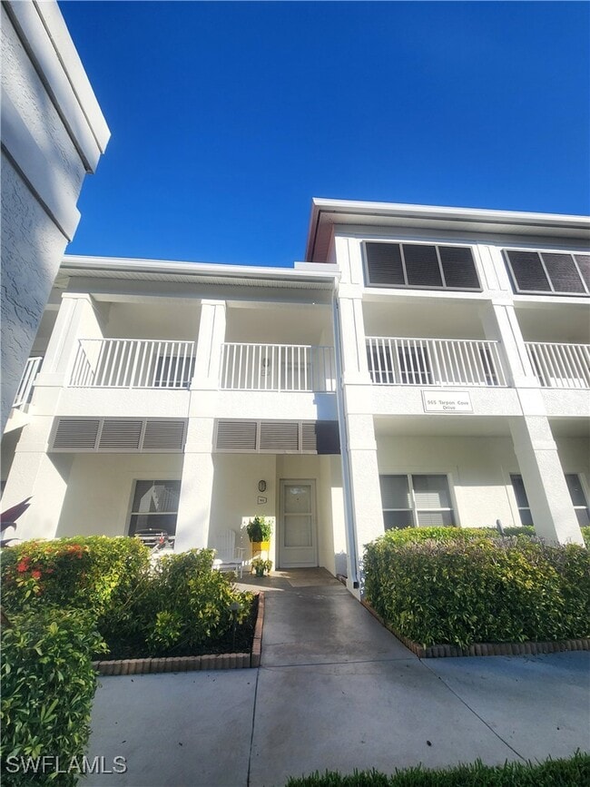 Building Photo - 965 Tarpon Cove Dr Unit 202