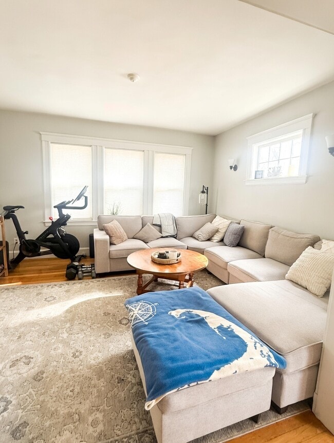 Photo - 949 Adams St Unidad 949 Adams Street