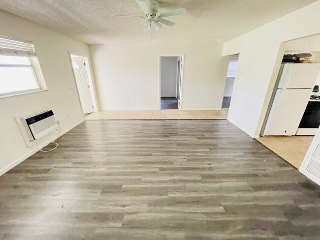 Photo - 531 27th St Unidad 1