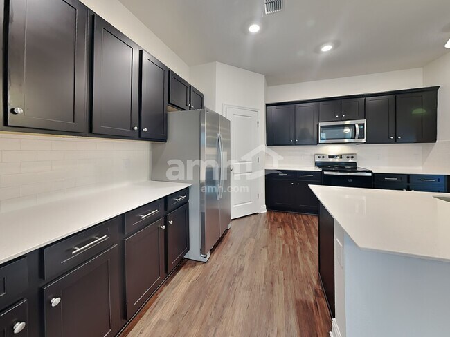 Photo - 934 Heavenly Dr