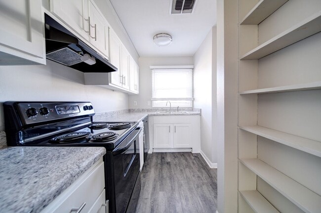 Arlington Village Townhomes