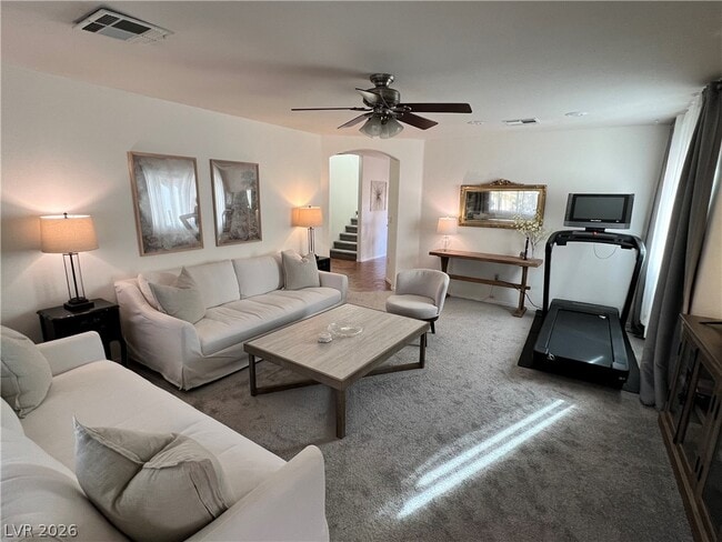 Photo - 8168 Finch Feather St