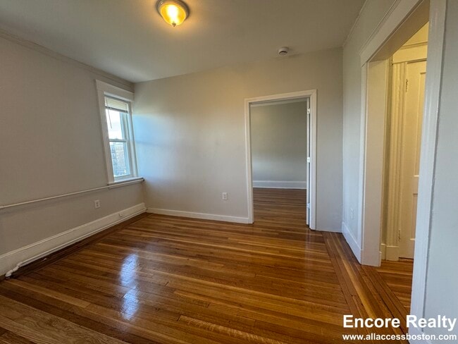 Photo - 1615 Commonwealth Ave Unit 30