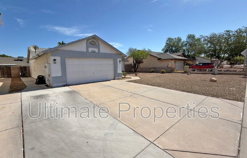 Photo - 8334 W Maryland Ave