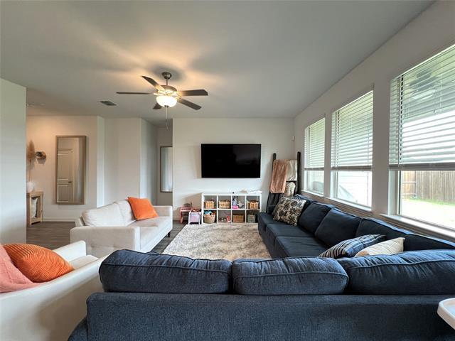 Photo - 745 Twinvale Dr